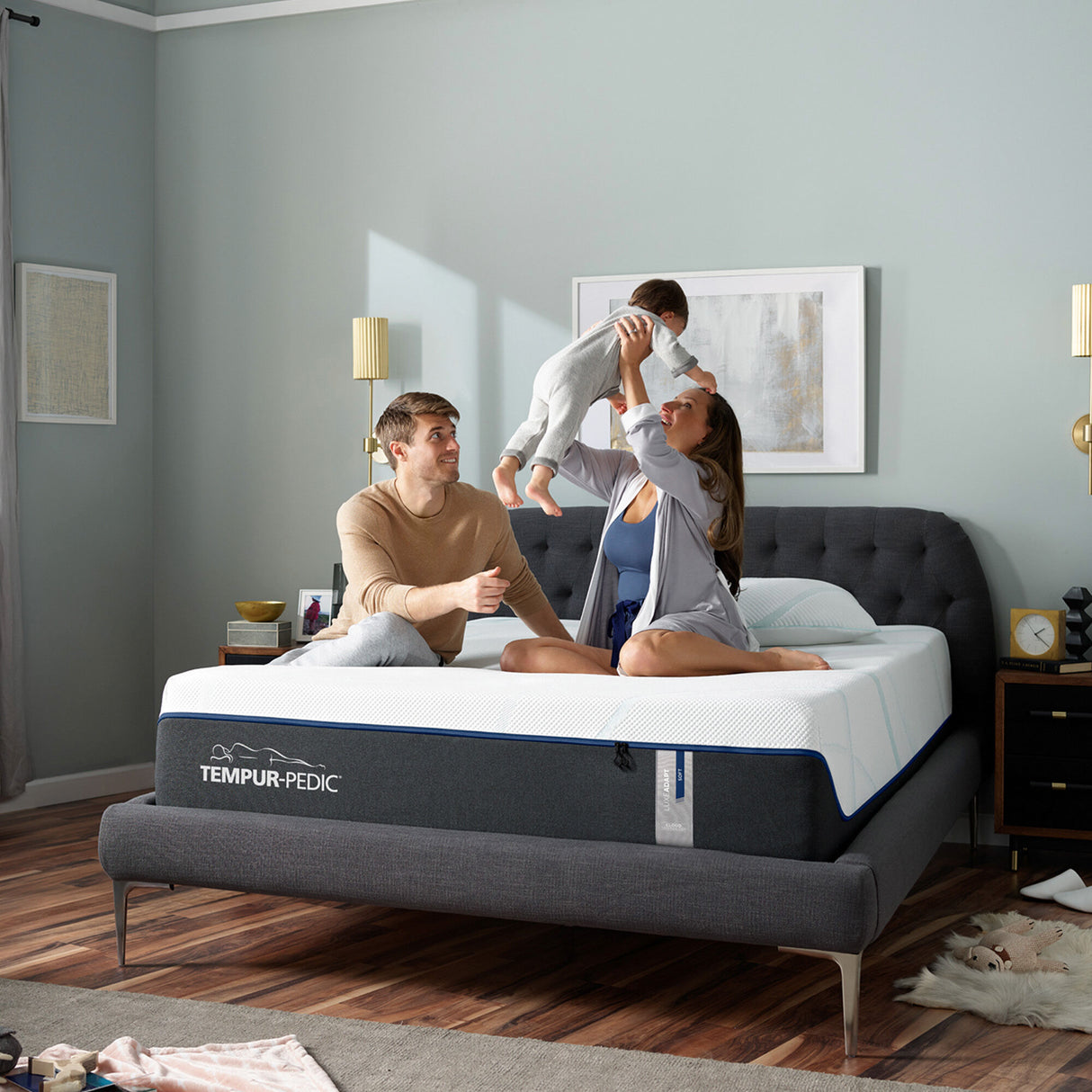 Tempur-Pedic TEMPUR-LuxeAdapt Soft Mattress - 1071134_TEMU_LF2_OL