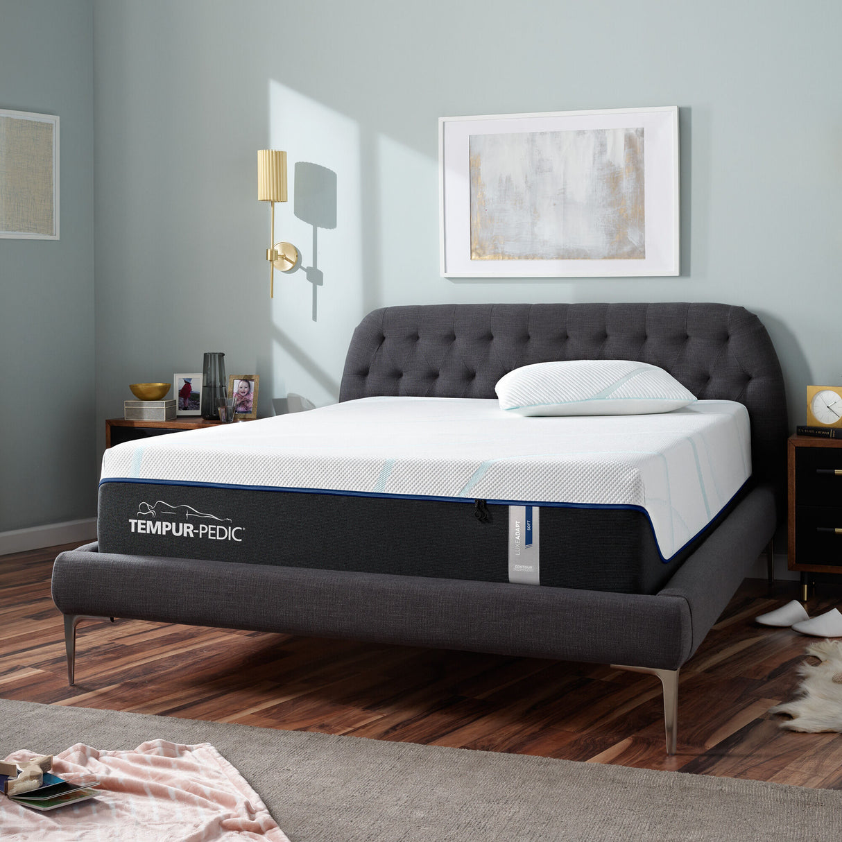 Tempur-Pedic TEMPUR-LuxeAdapt Soft Mattress - 1071150_TEMU_LF1_RM