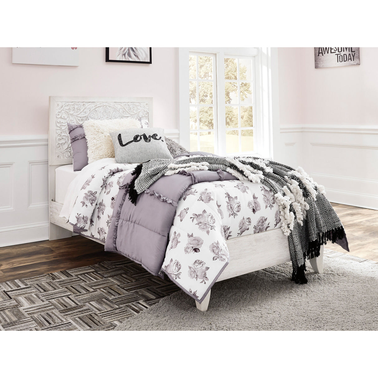 Paxberry Bed - QK1020685_ASHL_LF1_RM