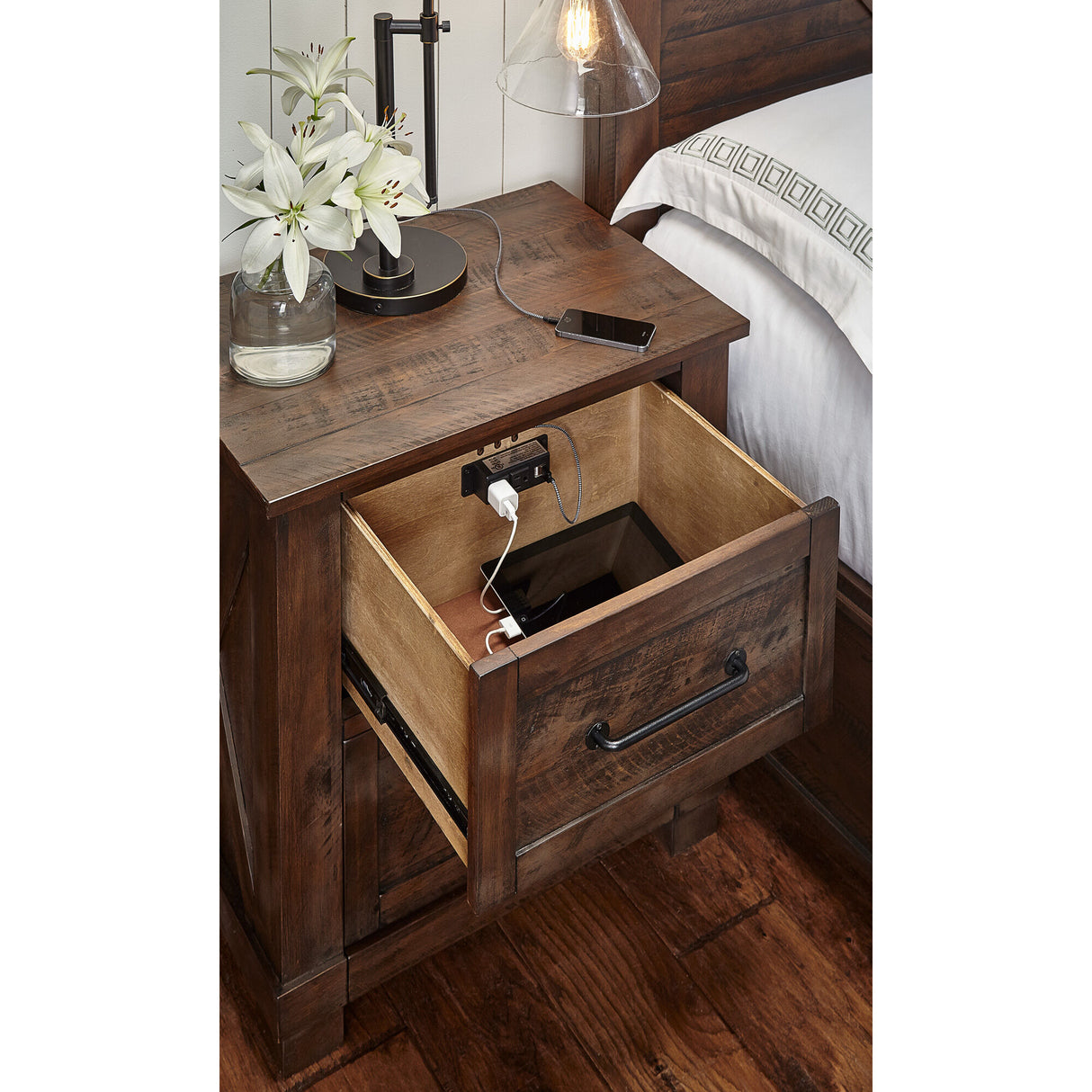 Sun Valley Nightstand - QK1020715_AAME_LF1_RM