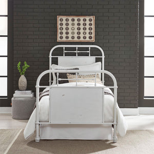 Vintage Bed - QK1022684_LIBF_LF1_RM