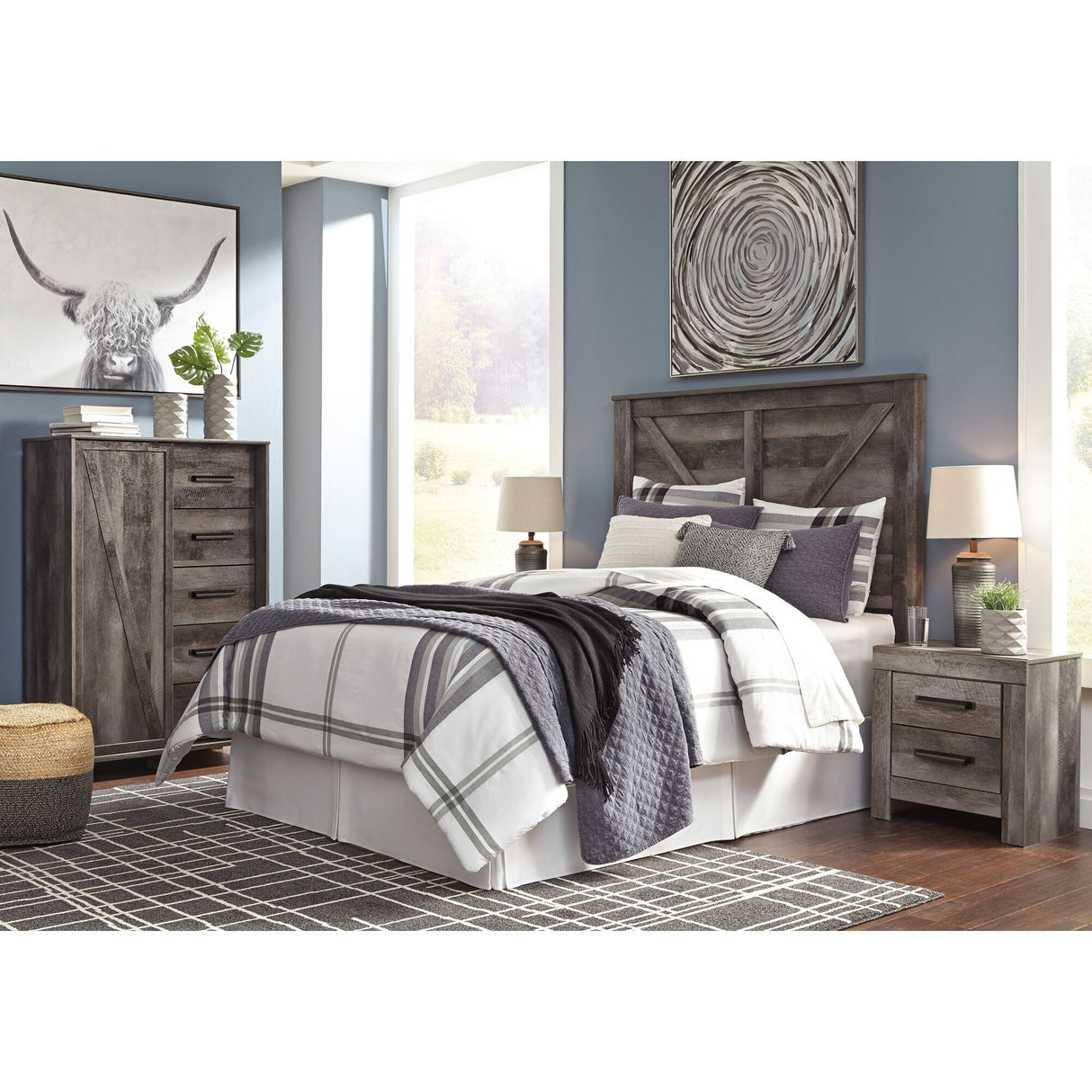 Wynnlow Panel Headboard - QK1024923_ASHL_LF1_RM