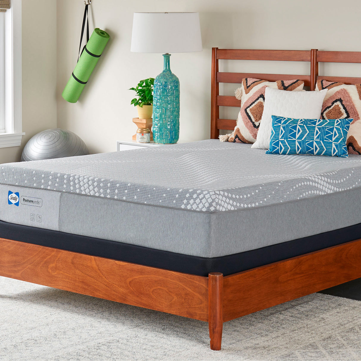 Sealy Posturepedic Paterson Medium Memory Foam Mattress in a Box - QK1034982_SEAL_LF1_RM