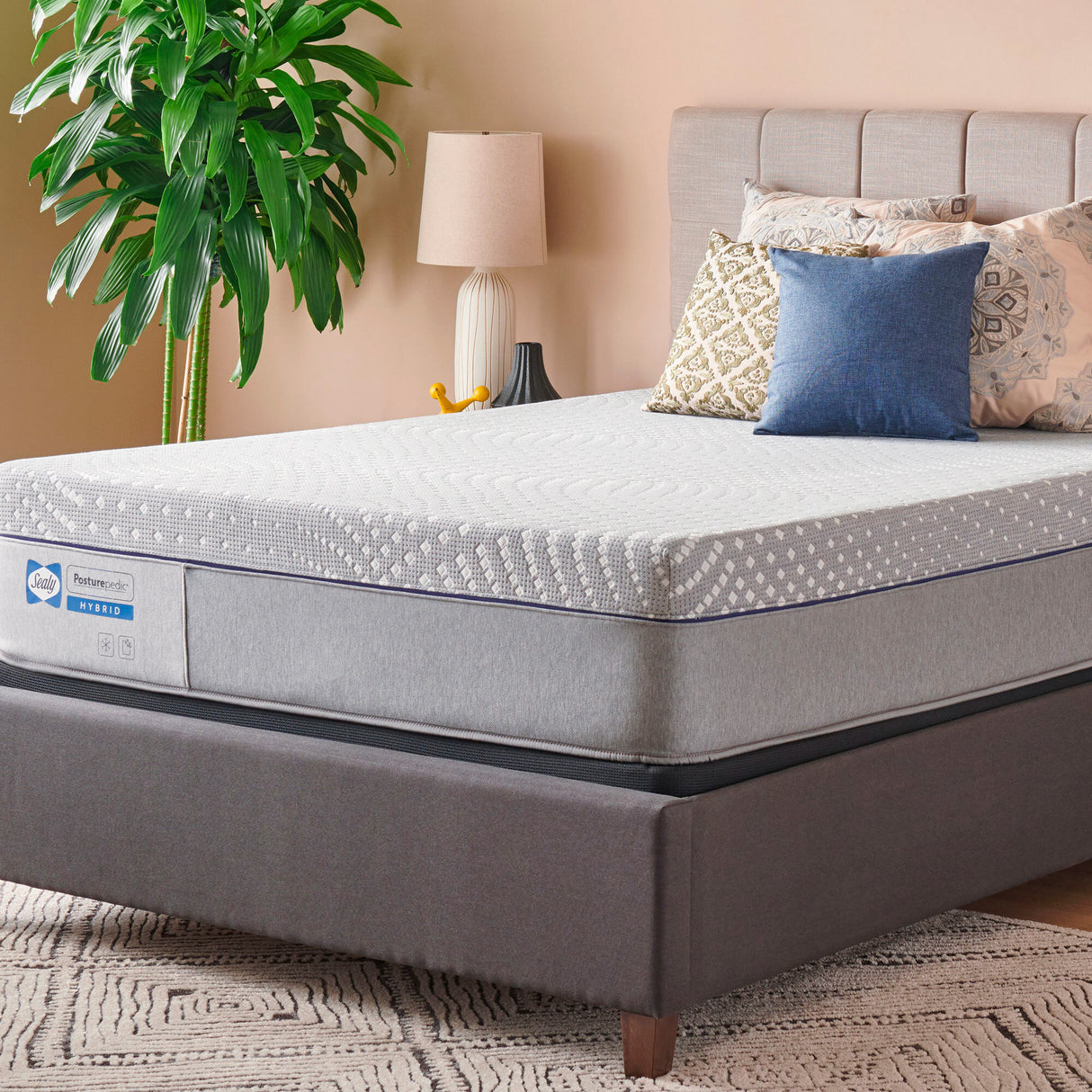 Sealy Posturepedic Lacey Soft Hybrid Mattress - QK1035040_SEAL_LF1_RM