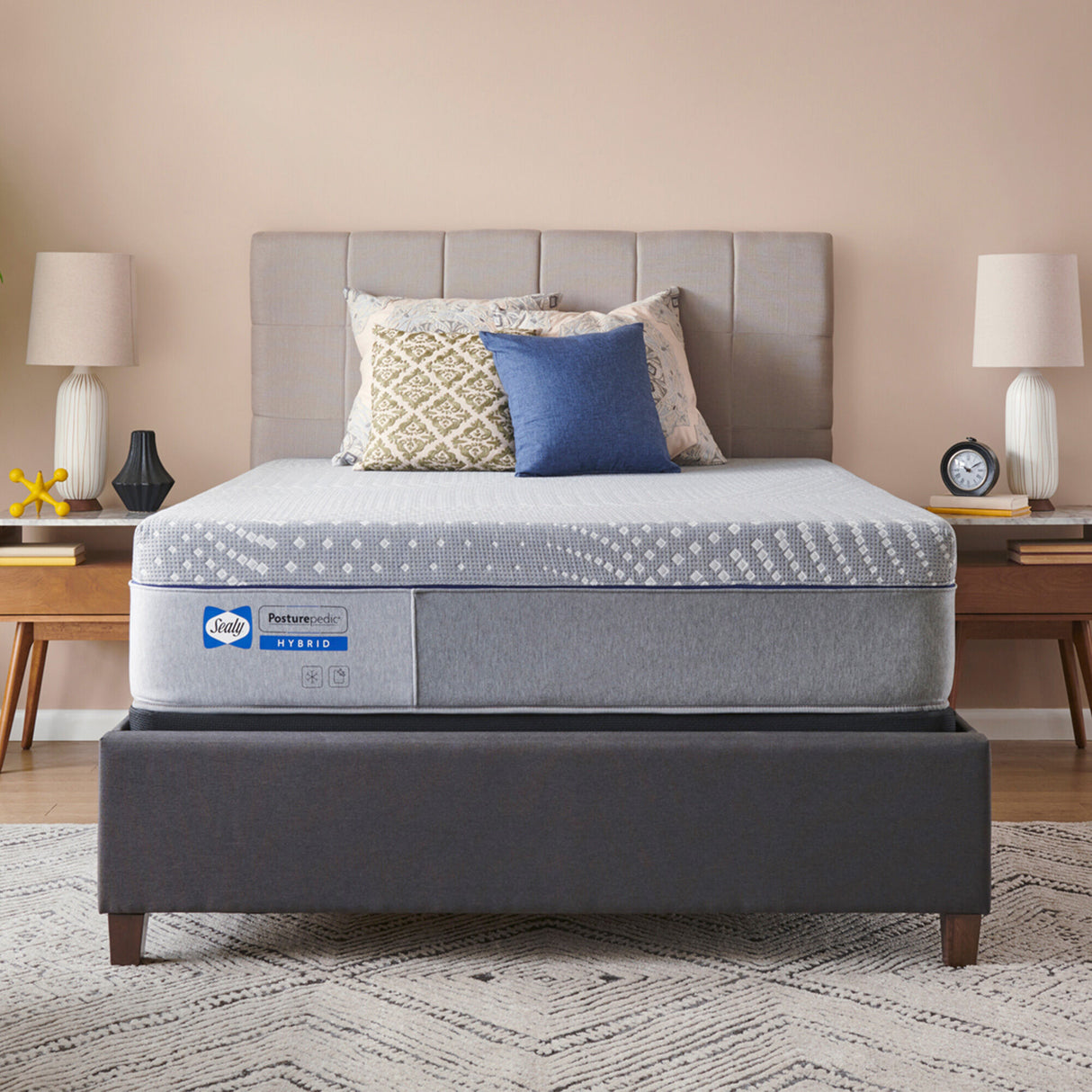 Sealy Posturepedic Lacey Soft Hybrid Mattress - QK1035040_SEAL_LF2_RM