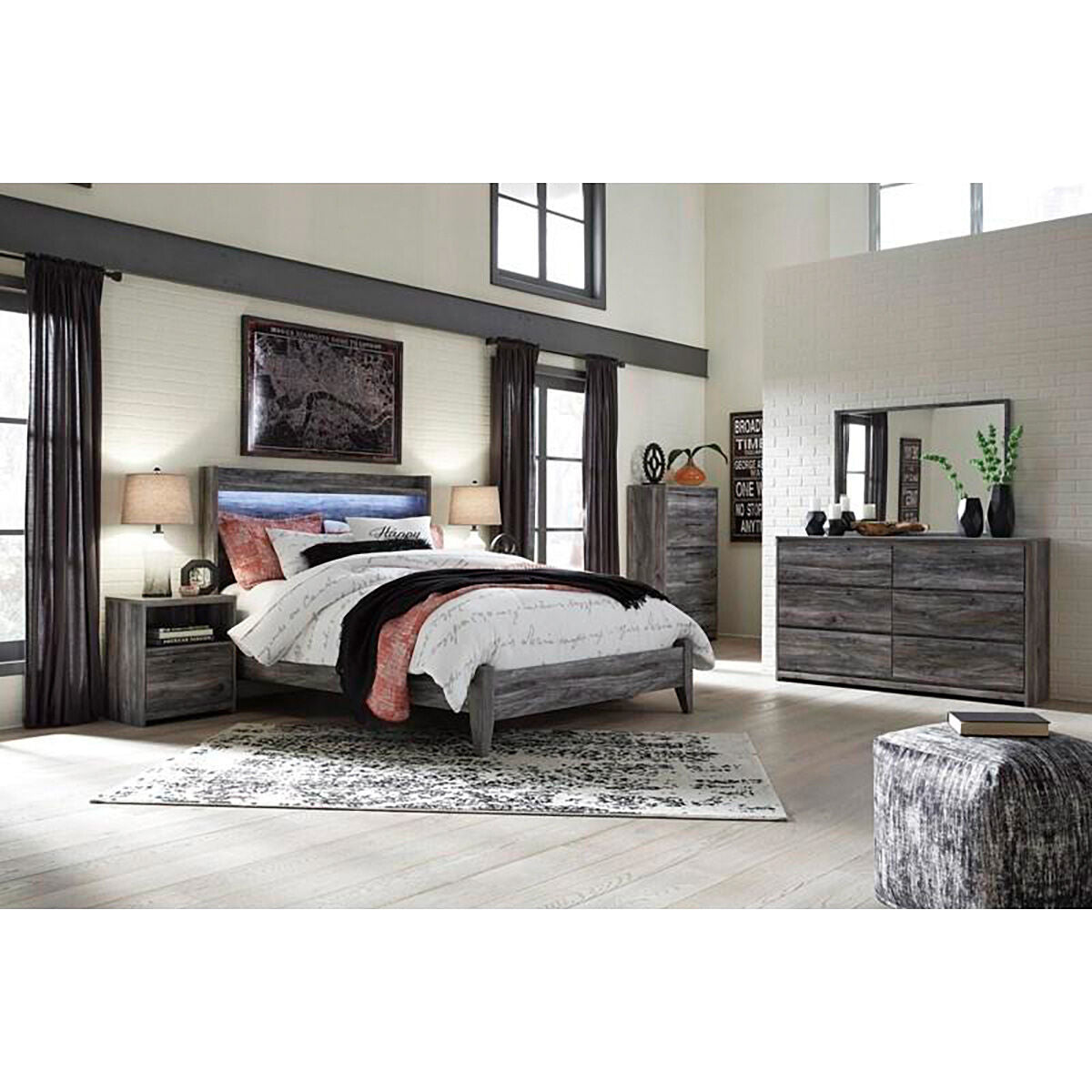 Baystorm Panel Bed - QK1037976_ASHL_LF1_RM