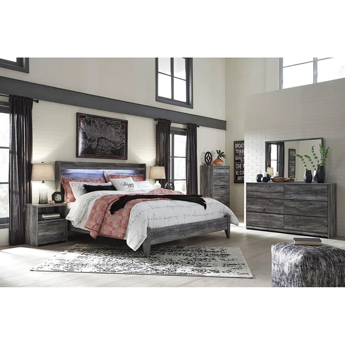 Baystorm Panel Bed - QK1037976_ASHL_LF2_RM