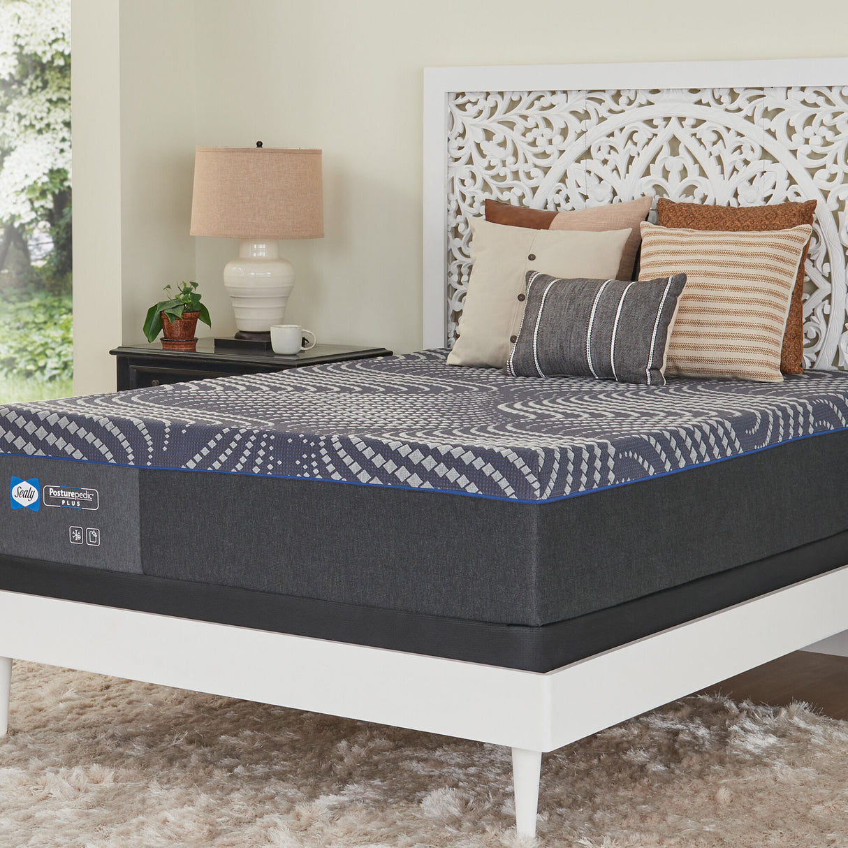 Sealy Posturepedic Plus Foam Brenham Medium Mattress - QK1048037_SEAL_LF2_RM