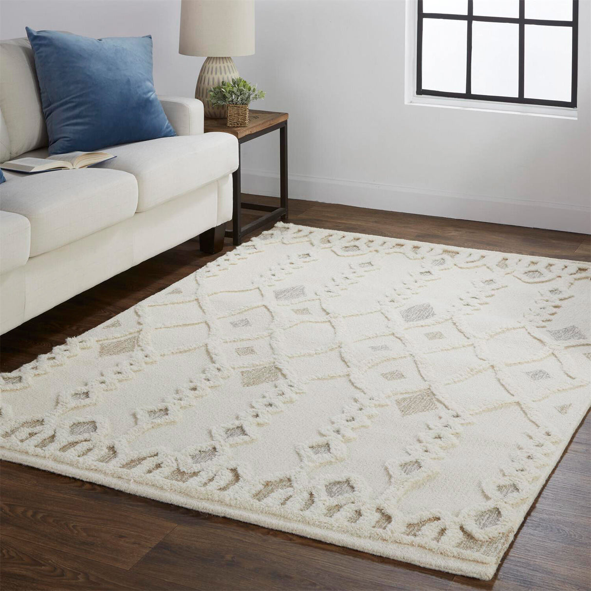 Anica Ivory Rug - QK1053788_FEIZ_LF2_RM