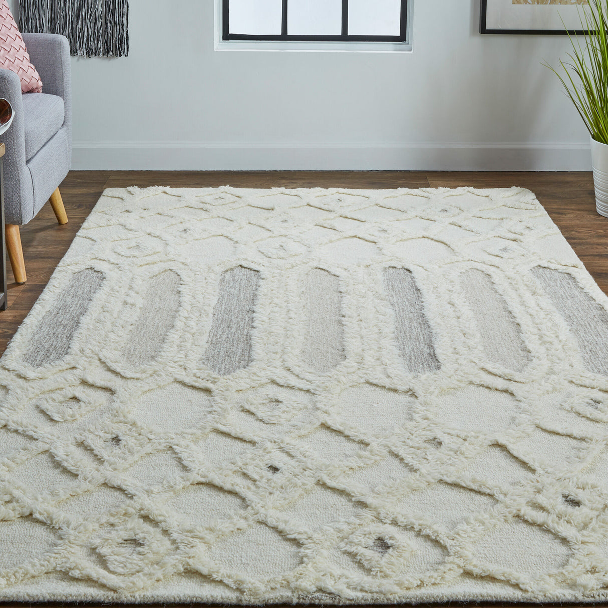 Anica Cream Rug - QK1053792_FEIZ_LF3_RM