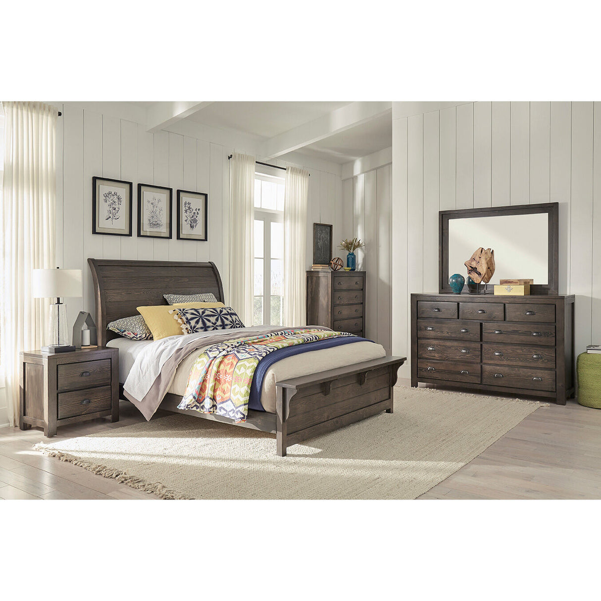 Falcon Bluff 4 Piece Room Group - QK1055513_PROG_LFM_RM