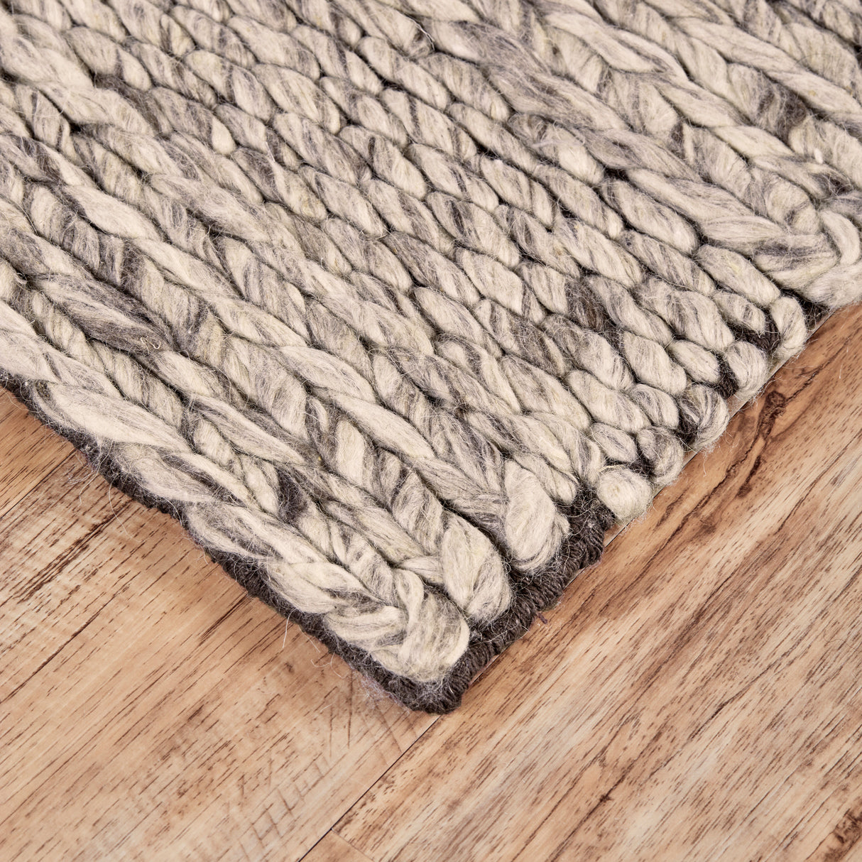 Berkeley Oatmeal Rug - QK1064362_FEIZ_SW1_SW