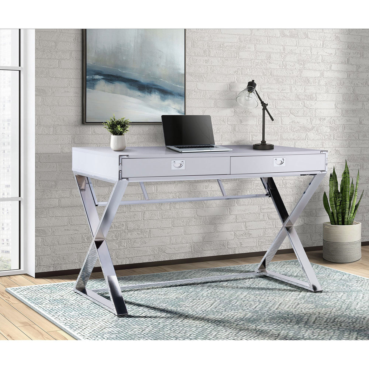 Evie Desk - QK1065670_ELEM_LF1_OL