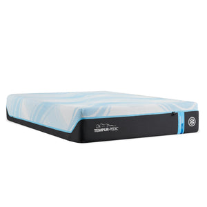 Tempur-Pedic TEMPUR-Luxe Breeze 2 Medium Hybrid Mattress