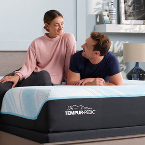 Tempur-Pedic TEMPUR-Luxe Breeze 2 Firm Mattress - QK1066604_TEMU_LF2_RM