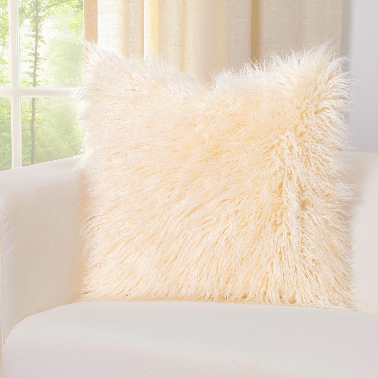 Llama 20 Inch Feather Pillow - QK1081996_SISO_LF2_RM