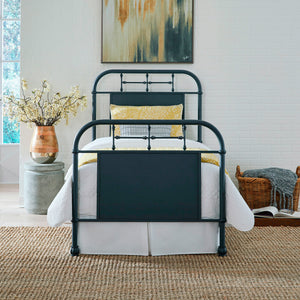 Vintage Bed - QK1082018_LIBF_LF1_RM