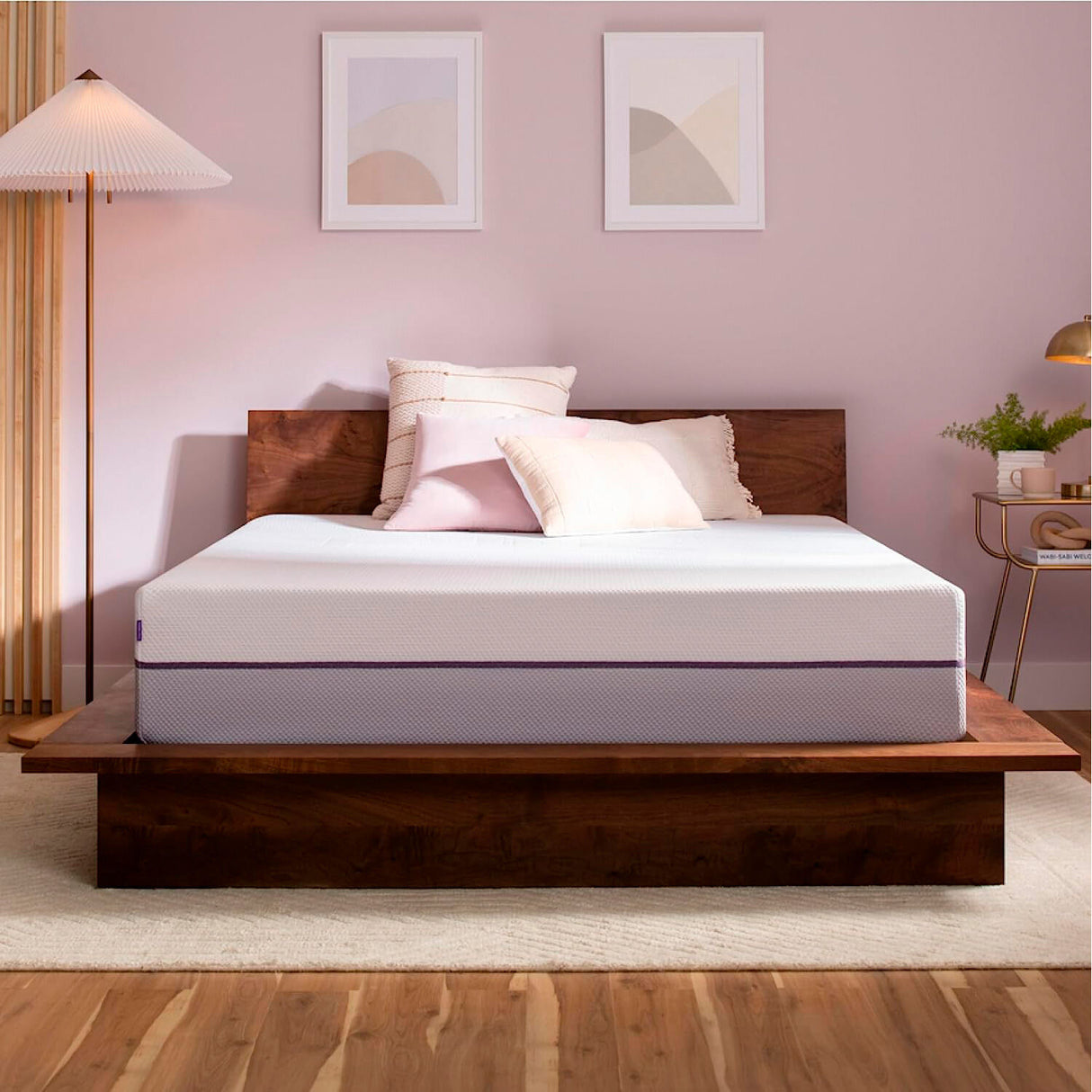 Purple Plus Mattress - QK1087101_PURL_LF1_RM