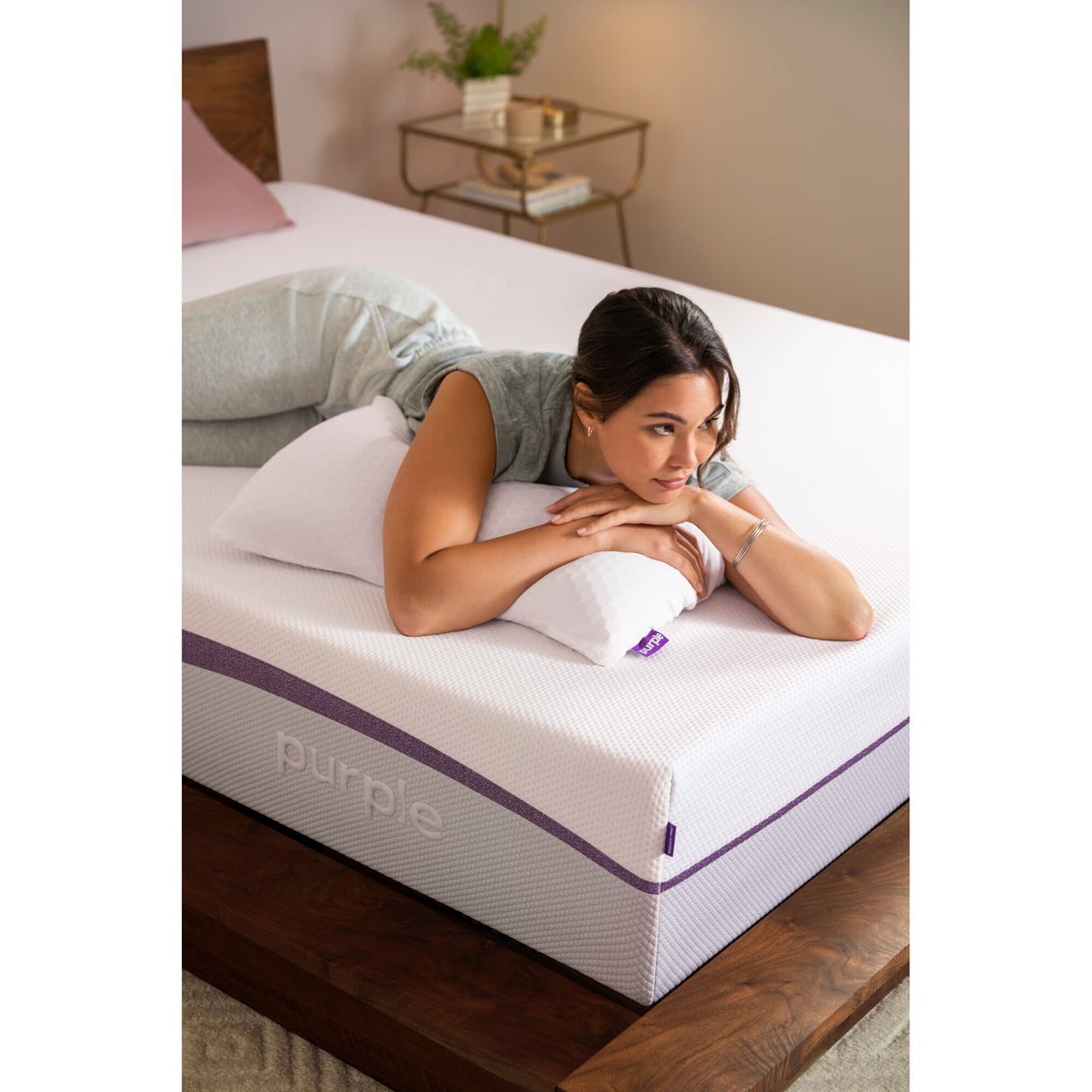 Purple Plus Mattress - QK1087103_PURL_LF4_RM