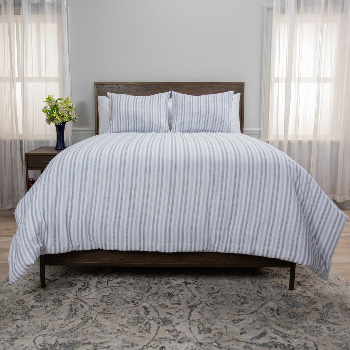 Blackberry Grove Comforter and Shams - QK1087752_HOMT_LF1_RM