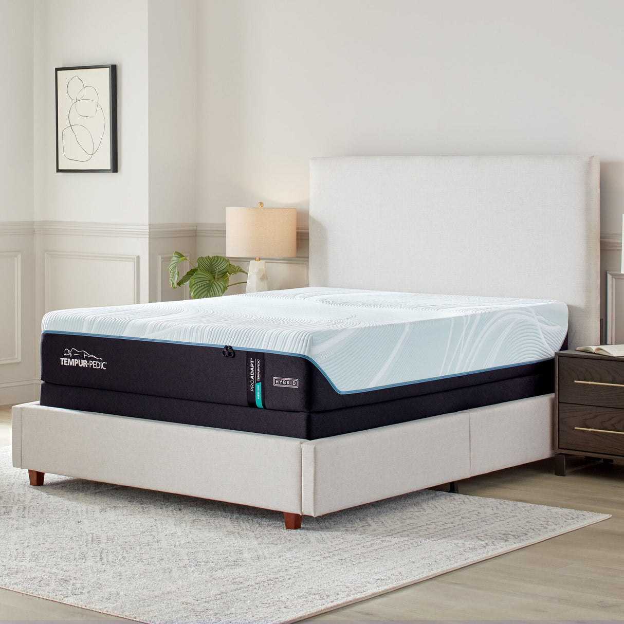 Tempur-Pedic TEMPUR-PROAdapt 2 Medium Hybrid Mattress - QK1088457_TEMU_LF2_RM