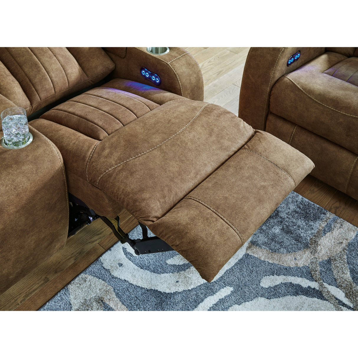 Wolfridge Power Reclining Sofa - QK1089170_ASHL_IS4_OL