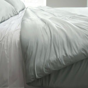 Midnight Label Duvet Cover - QK1089187_SHEE_LF1_RM