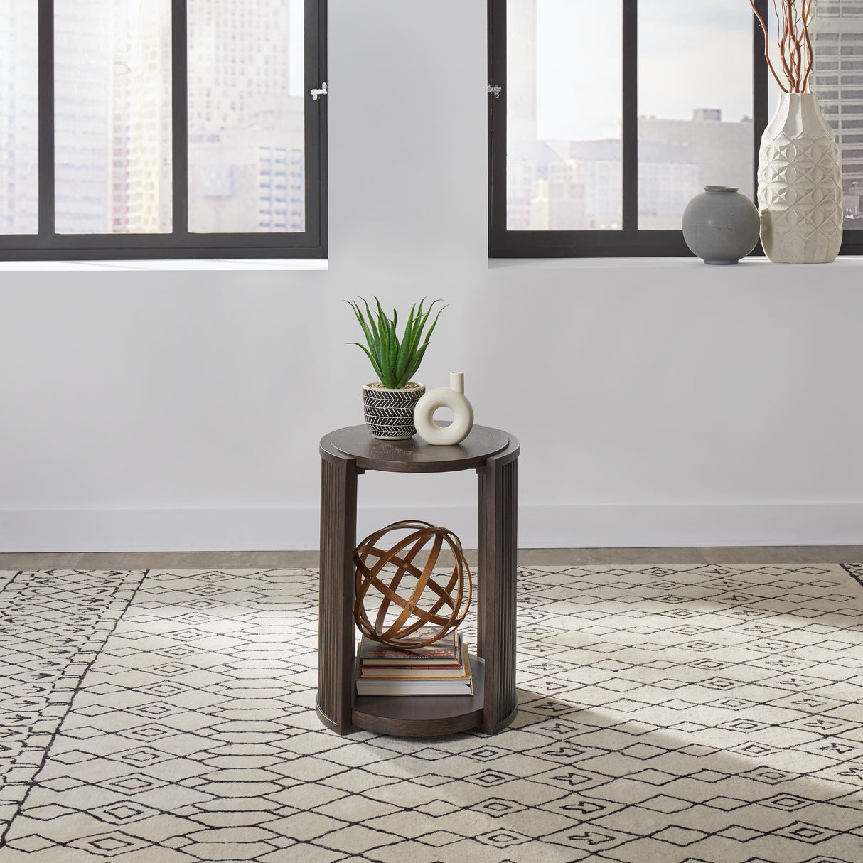 City View Chairside Table - QK1090492_LIBF_LF1_RM