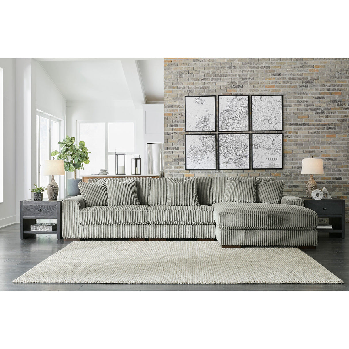 Lindyn 3 Pc Right Chaise Sectional - QK1088052_ASHL_LF1_RM